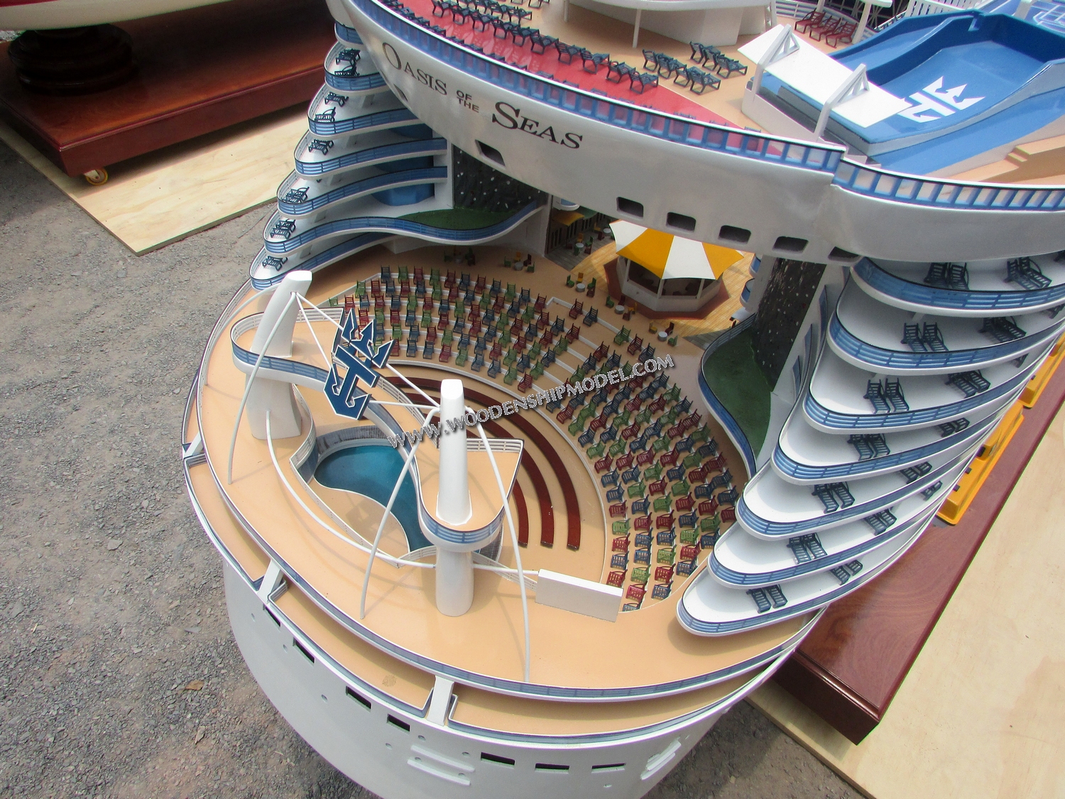 Oasis of the Seas Bow View