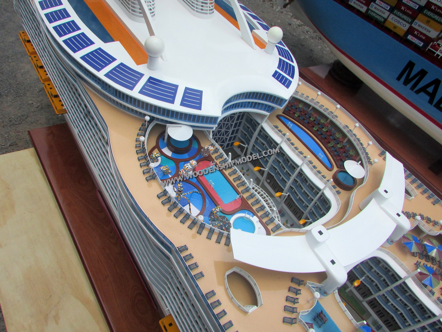 Oasis of the Seas Model Ship Aft Deck View
