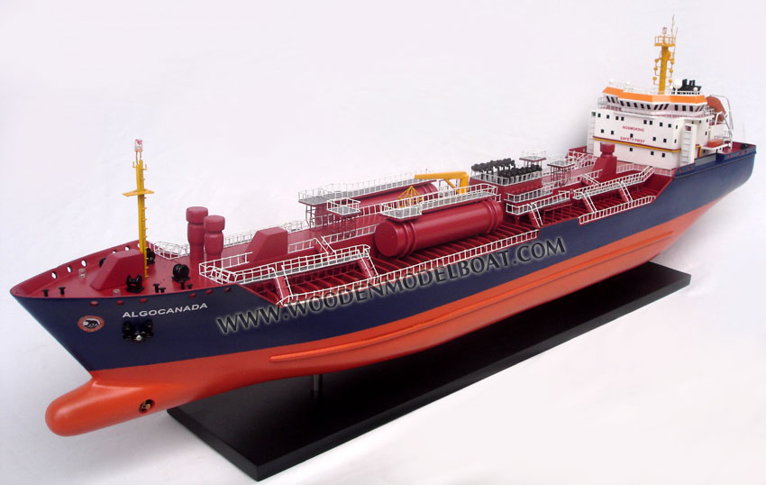 AlgoCanada Gas/ Petroleum Tanker model ready for display