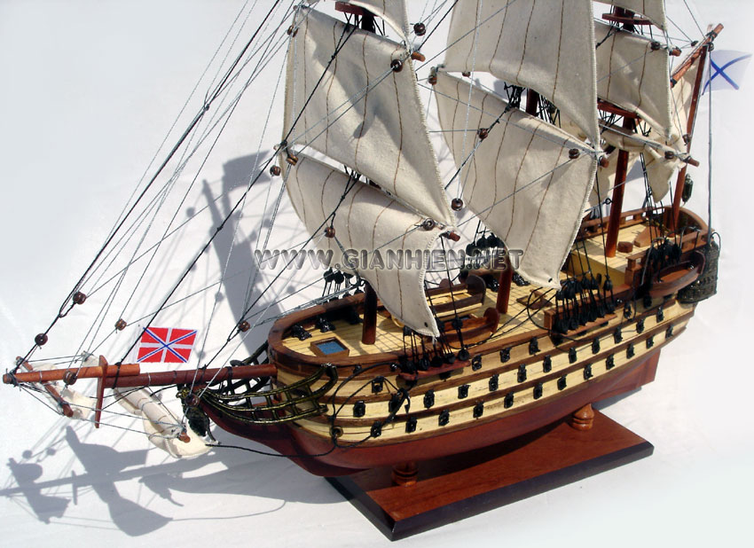 AZOV hand-crafted model ship