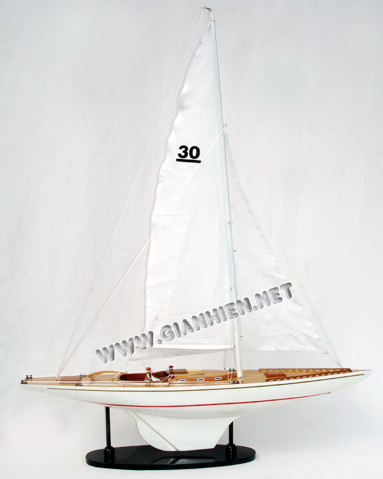 Bijou sailing boat model