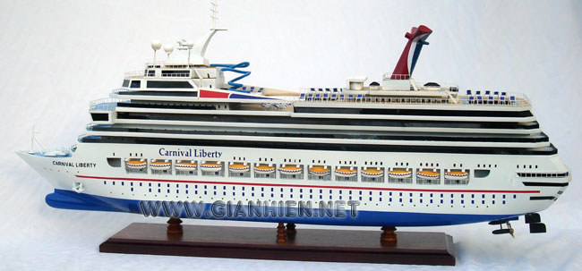 CARNIVAL LIBERTY MODEL CRUISE READY FOR DISPLAY