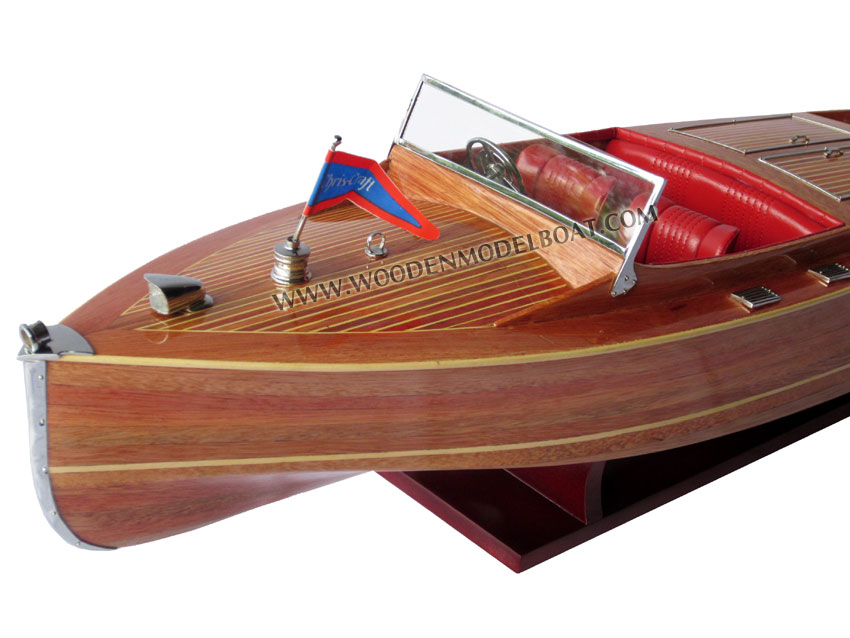 Model Boat Chris Craft Runabout