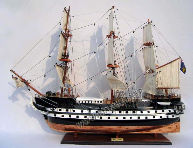 Model Ship HMS Conway - HMS Nile