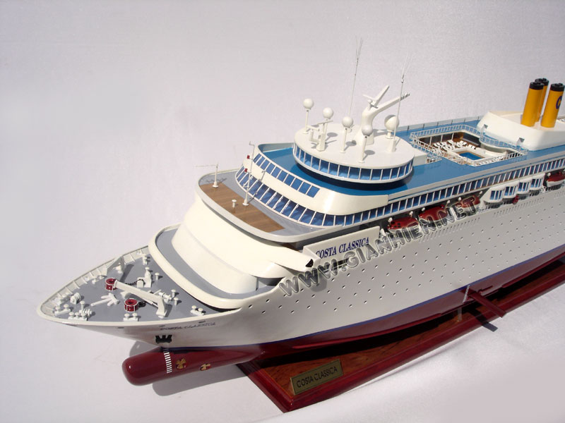 Model Ship Costa Classica bow deck