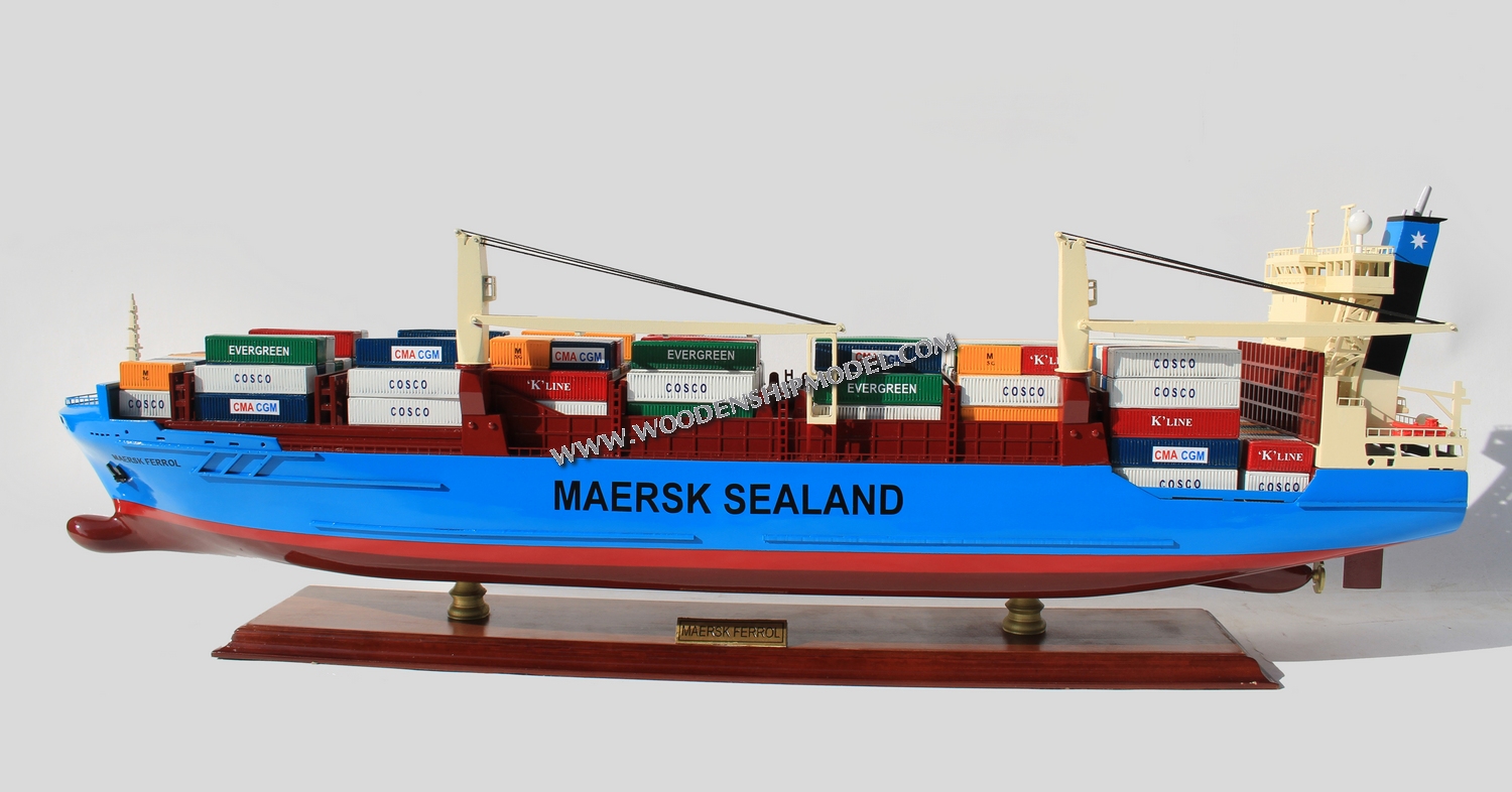 Wooden Ship Model Maersk Ferrol