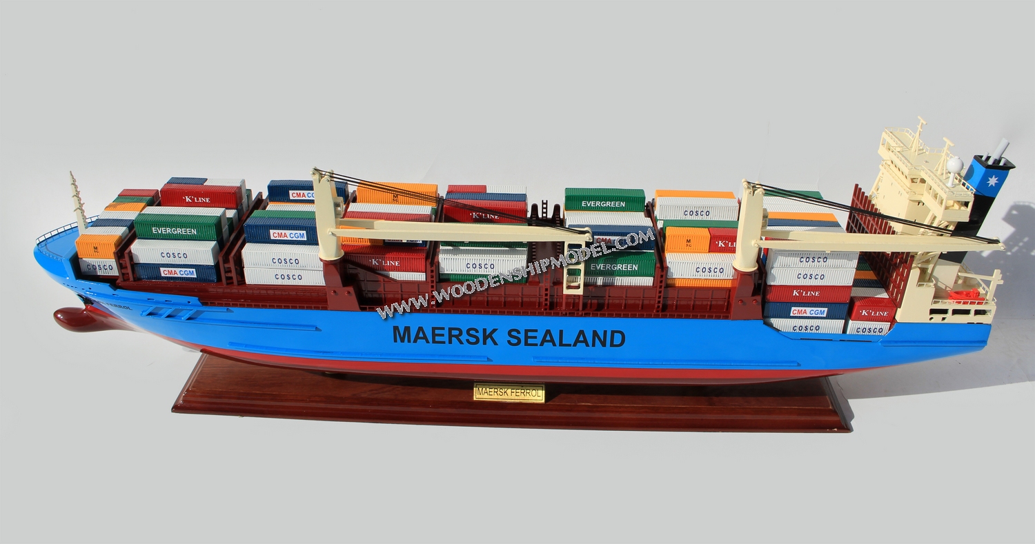hand-crafted Container Ship Model Maersk Ferrol