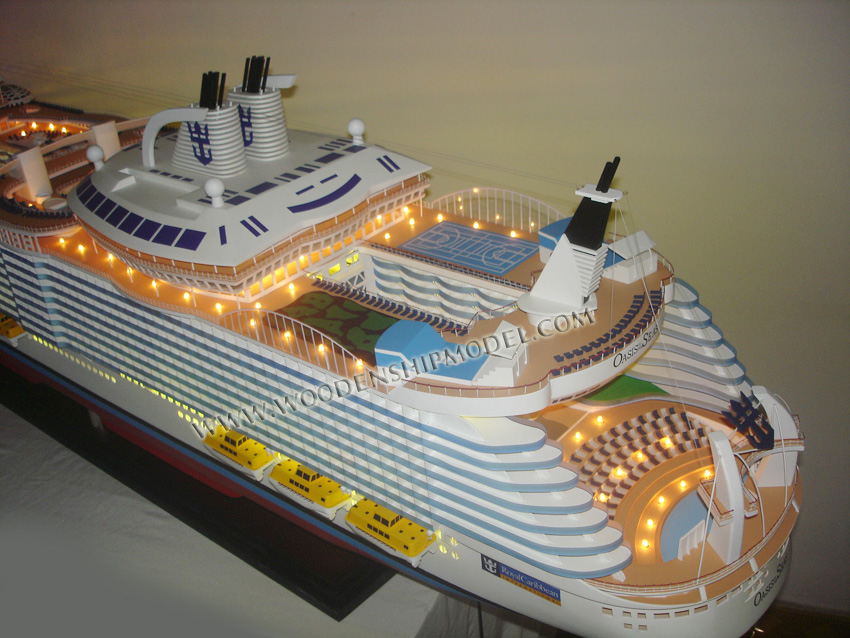 Oasis of the Seas Model Ship Aft Deck View
