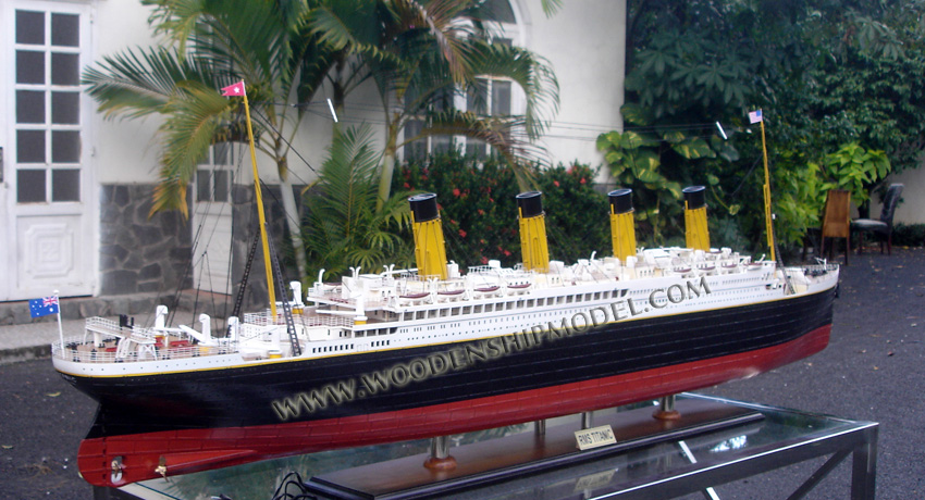 Woodenshipmodel RMS Titanic