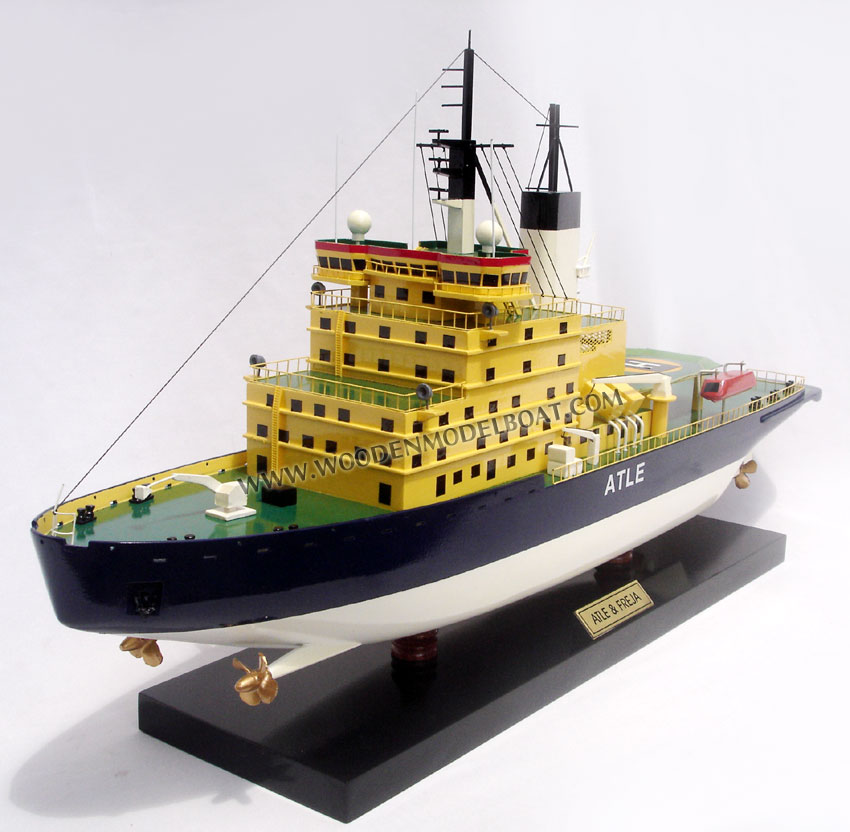Atle ice breake display ship model