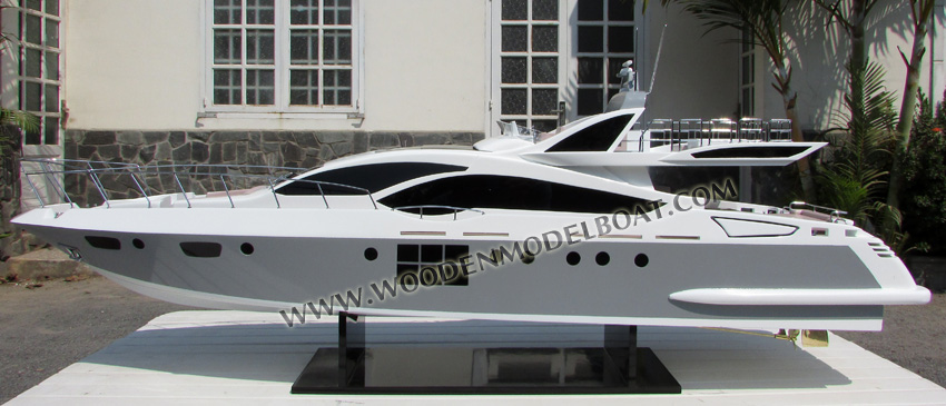 Azimut Grande 120SL yacht model