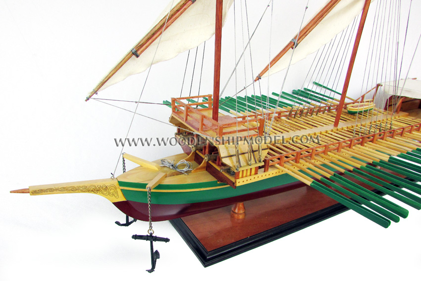 Display Turkish model ship