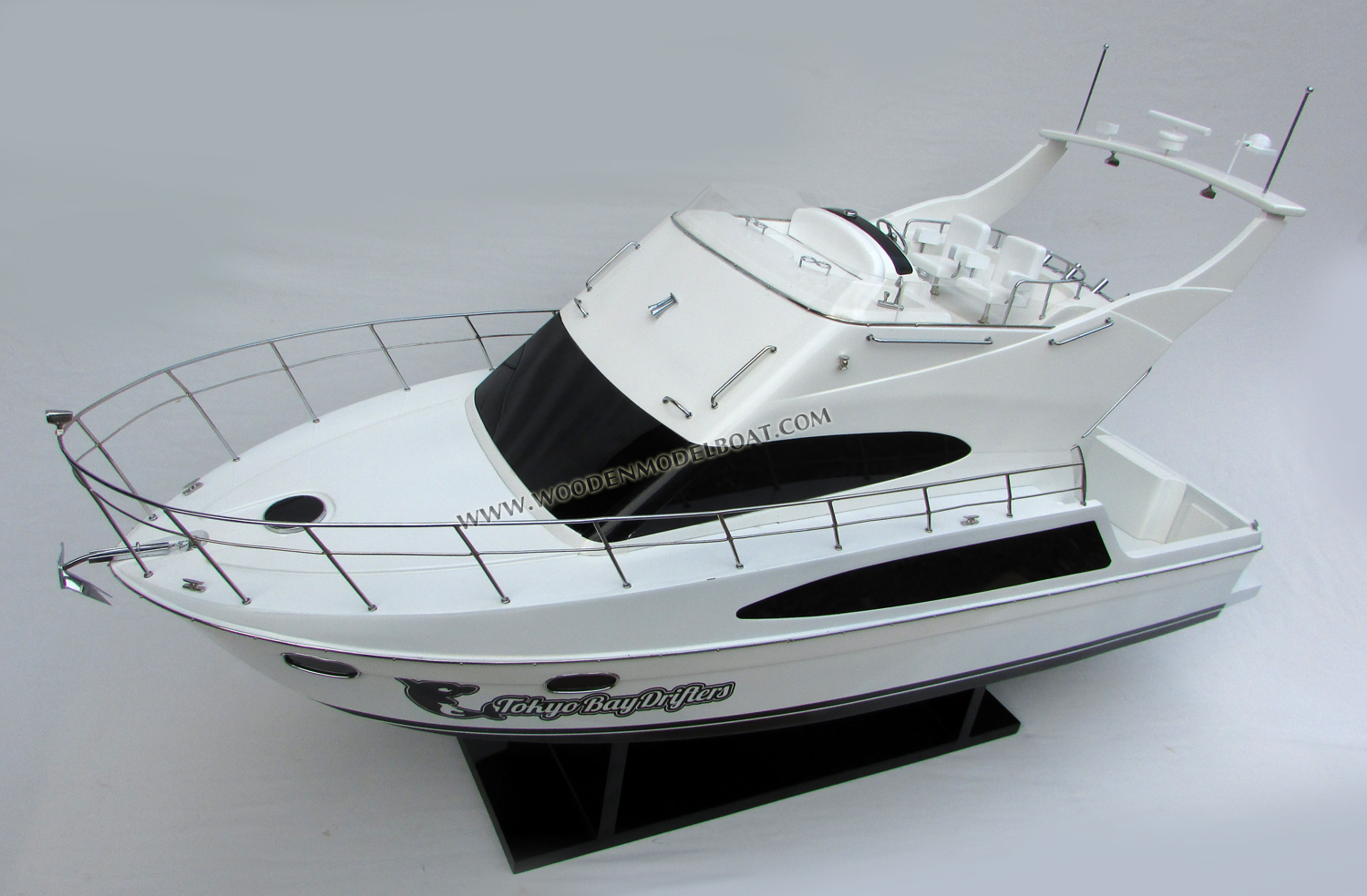 Model Boat carver_38 530 Cabin