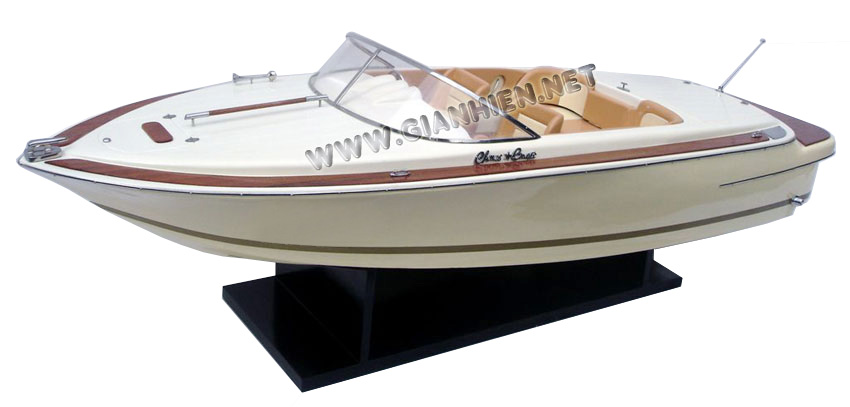 Model Boat Chris Craft Lancer 20