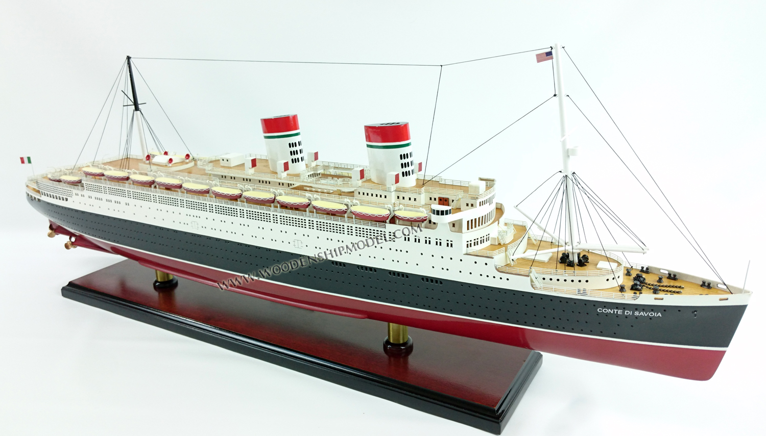 SS Conte di Savoia handcrafted ship model