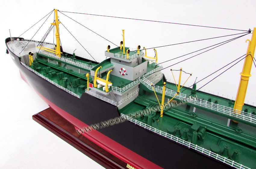 Hand-crafted Tanker model Esso Glasgow ship