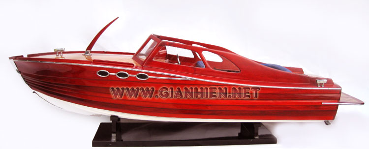 Golden Cup Model Boat
