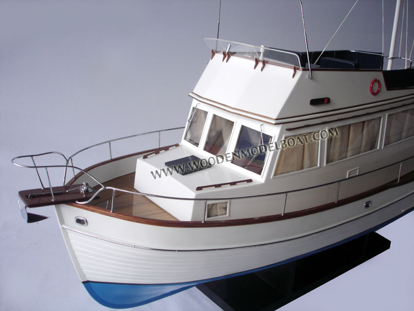 Model Boat Grand Bank 32 