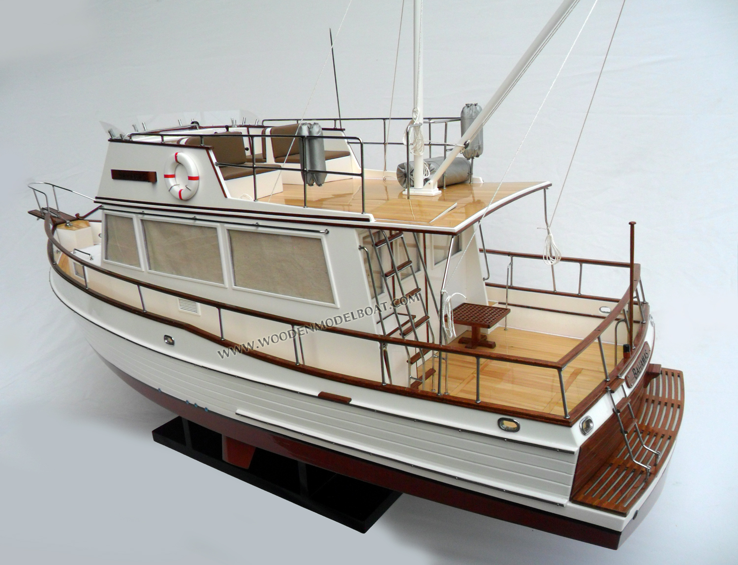 Grand Bank 32 model ready for display