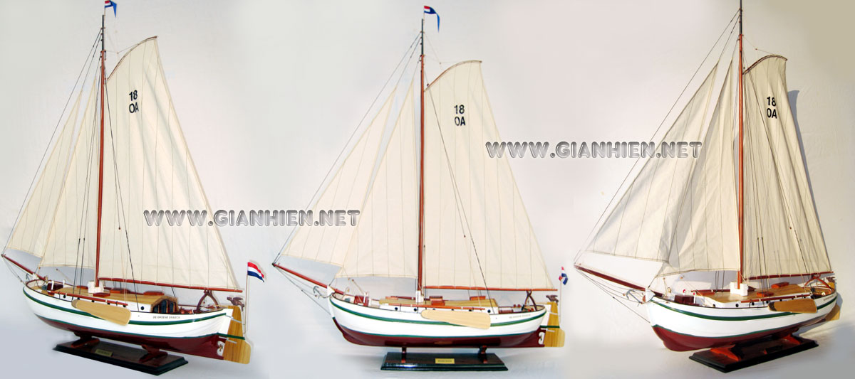 De Groene Draeck (English: The Green Dragon) Model Royal Yacht