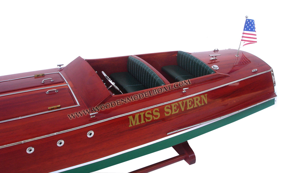 Wooden Runabout Model Boat Miss Severn, miss severn runabout, miss severn hacker runabout wood boat, Miss Severn mdoel boat, wooden model boat Miss Severn x, Miss Severn boat, hand-crafted Miss Severn model, Miss Severn classic speed boat, Miss Canada III, Miss Severn wooden model boat handicrafts, Miss Severn speed boat