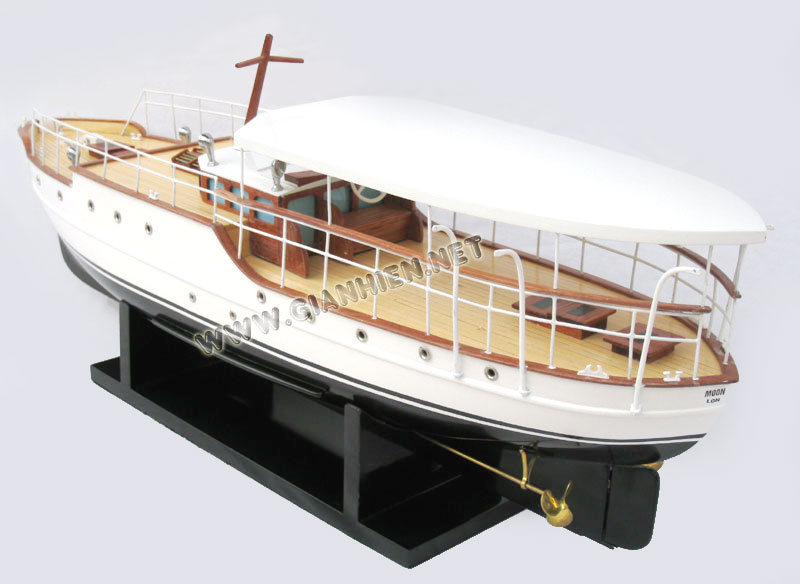 Model Boat Moonyeen Stern
