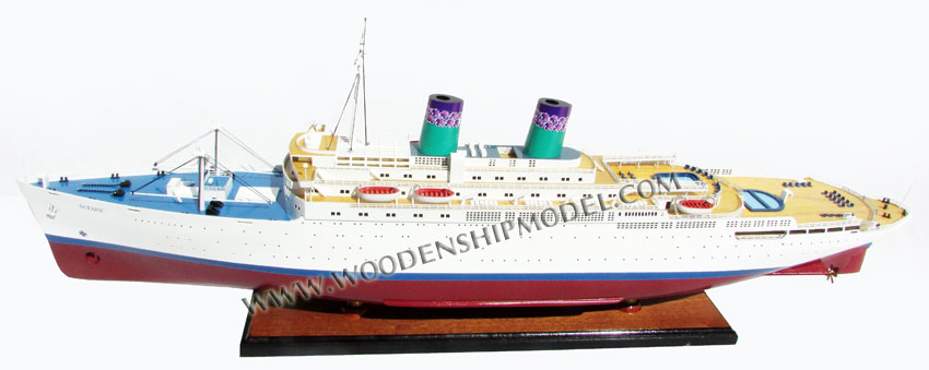 Hand-crafted SS Independence - Oceanic Ship Model