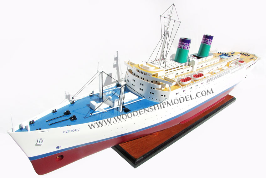 Hand-made SS Independence - Oceanic Ship Model