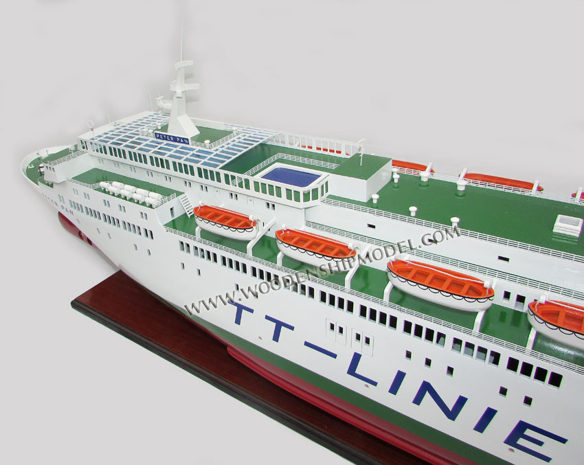Wooden Model Boat Peter Pan 2 cruise ferry model ship ready for display