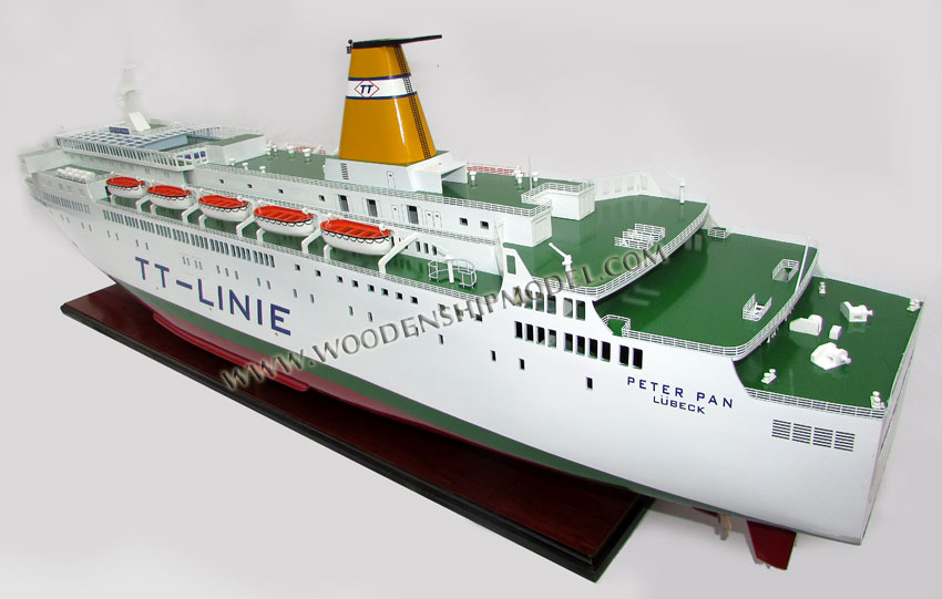 Quality model ship Peter Pan 2 cruise ferry model ship ready for display