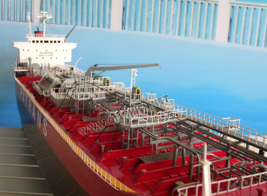 Hand-made Oil Tanker PVT Sea Lion