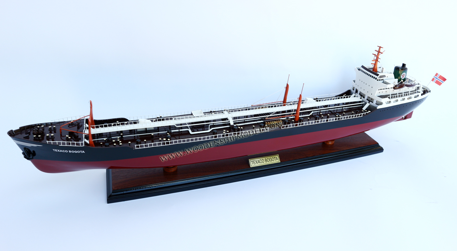 Model Ship Texaco Bogota Oil Tanker Bow