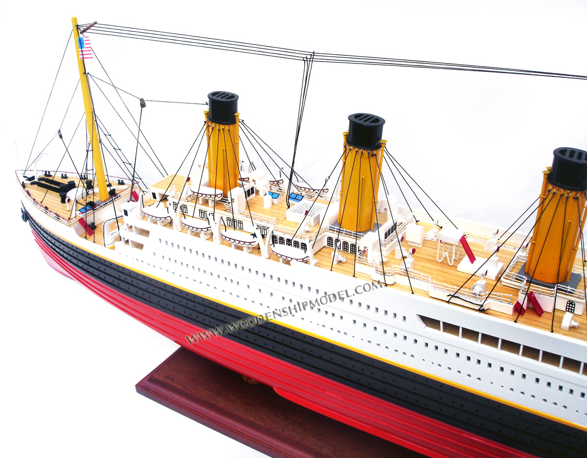 Wooden Ship Model Titanic