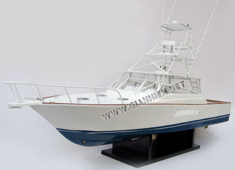 Hand-crafted Model Boat Viking 45 from Wood