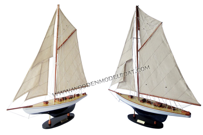 Model Sailing Boat Defender