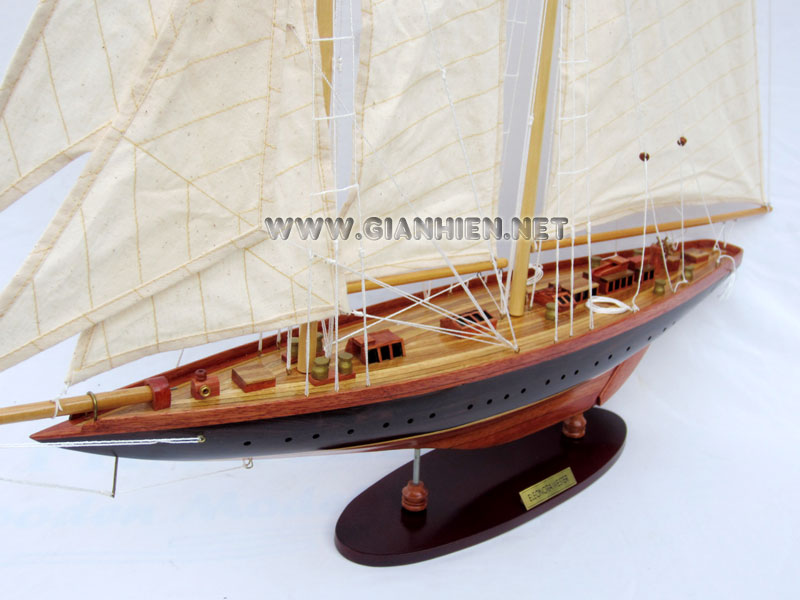Eleonora schooner model deck view
