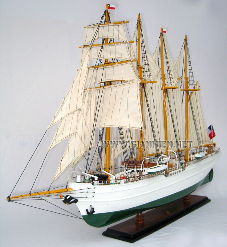 Esmeralda Ship Model