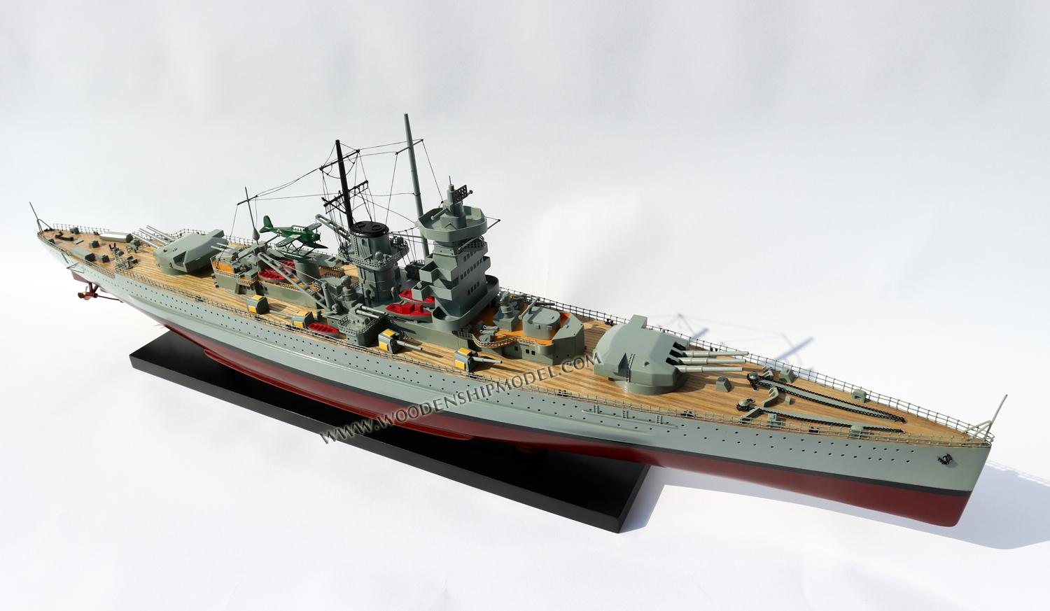 Admiral Graf Spee was a Deutschland-class heavy cruiser