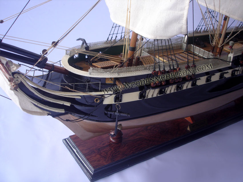Model Ship HMS Trincomalee Bow
