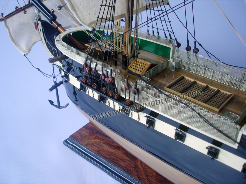 Model Ship HMS Trincomalee Deck