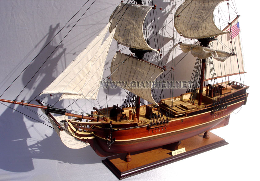 Replica model ship Lady Washington