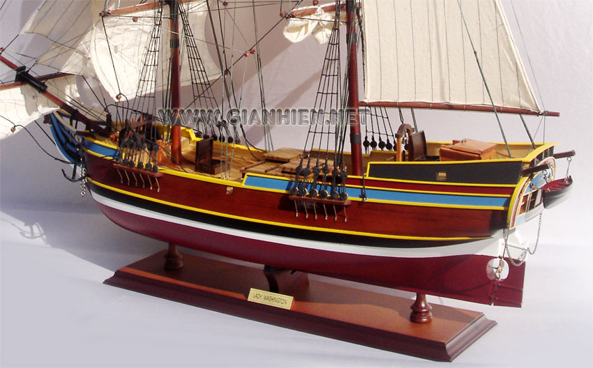 Ship Model Lady Washington