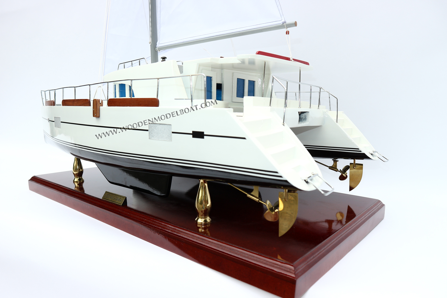Model Lagoon 440 Catamaran