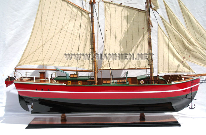 Model Ship Lila Dan Hull