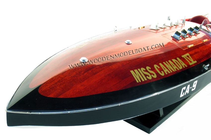 Miss canada iv bow