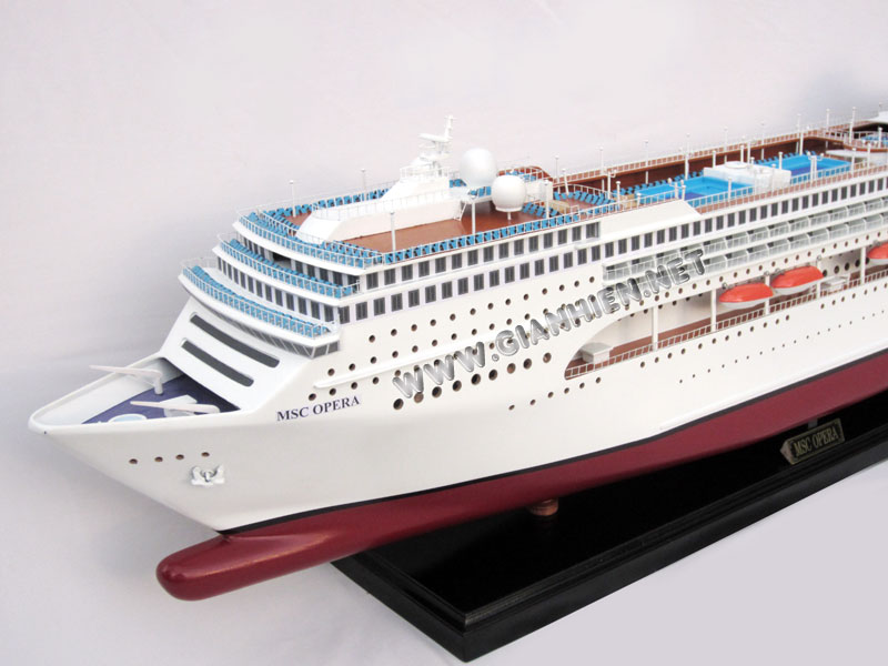 MSC Opera Model Ship Bow 