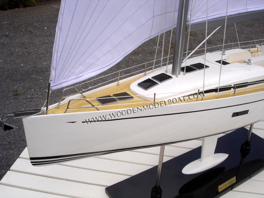 Wooden Model Yacht Nautor Swan 60
