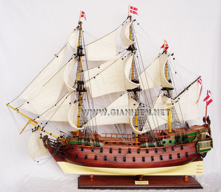 Model Ship Norske Love ready for display