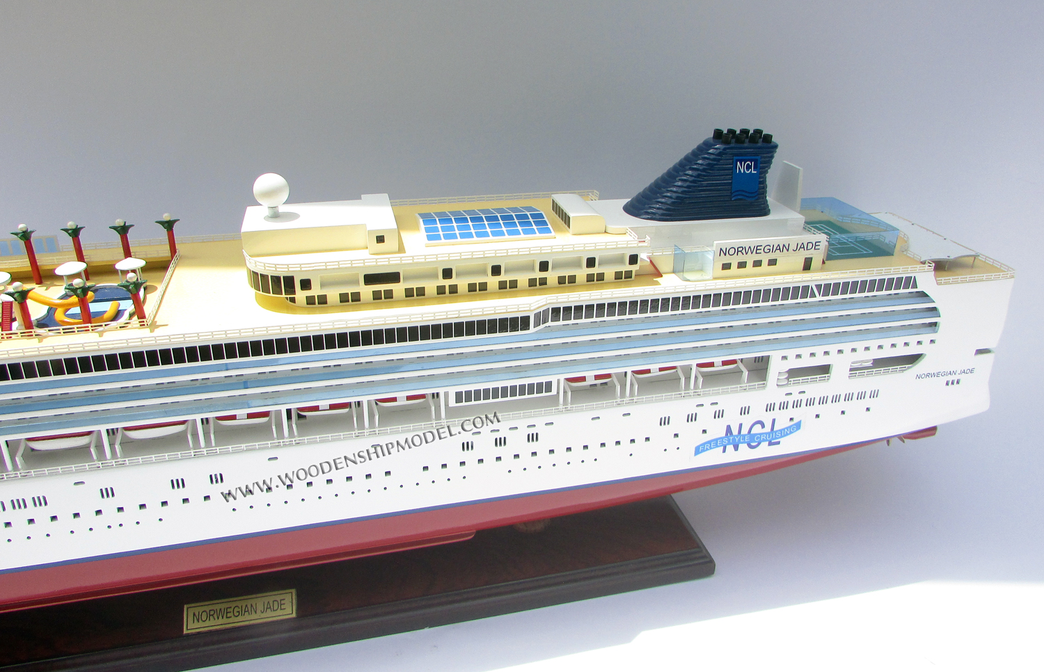 Norwegian Jade Model Cruise Ship