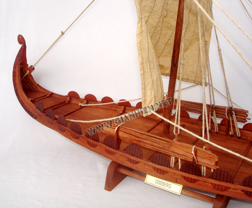 Oseberg viking ship model
